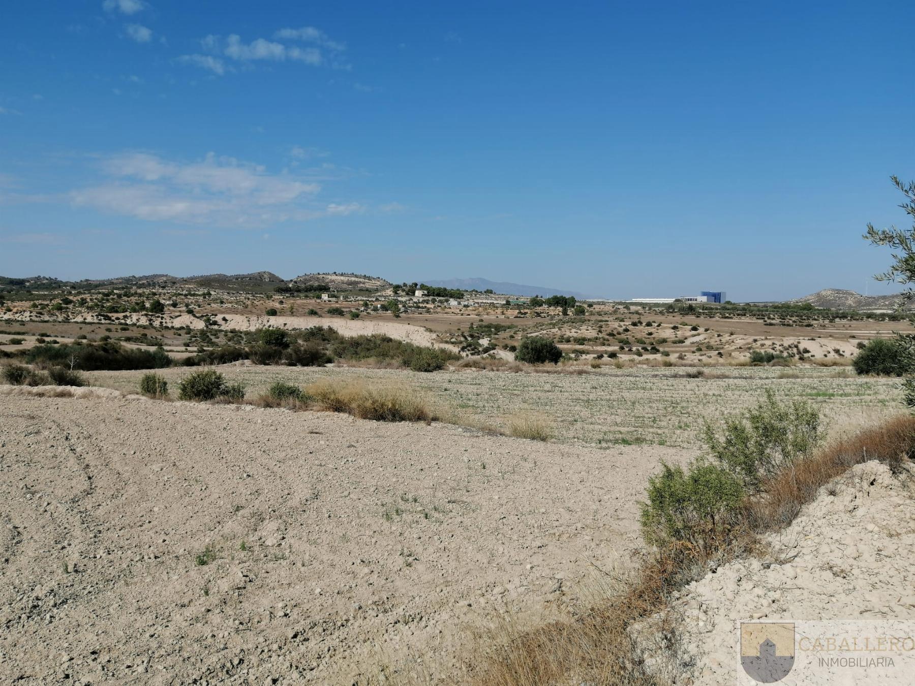 Venta de terreno en Cañada Hermosa