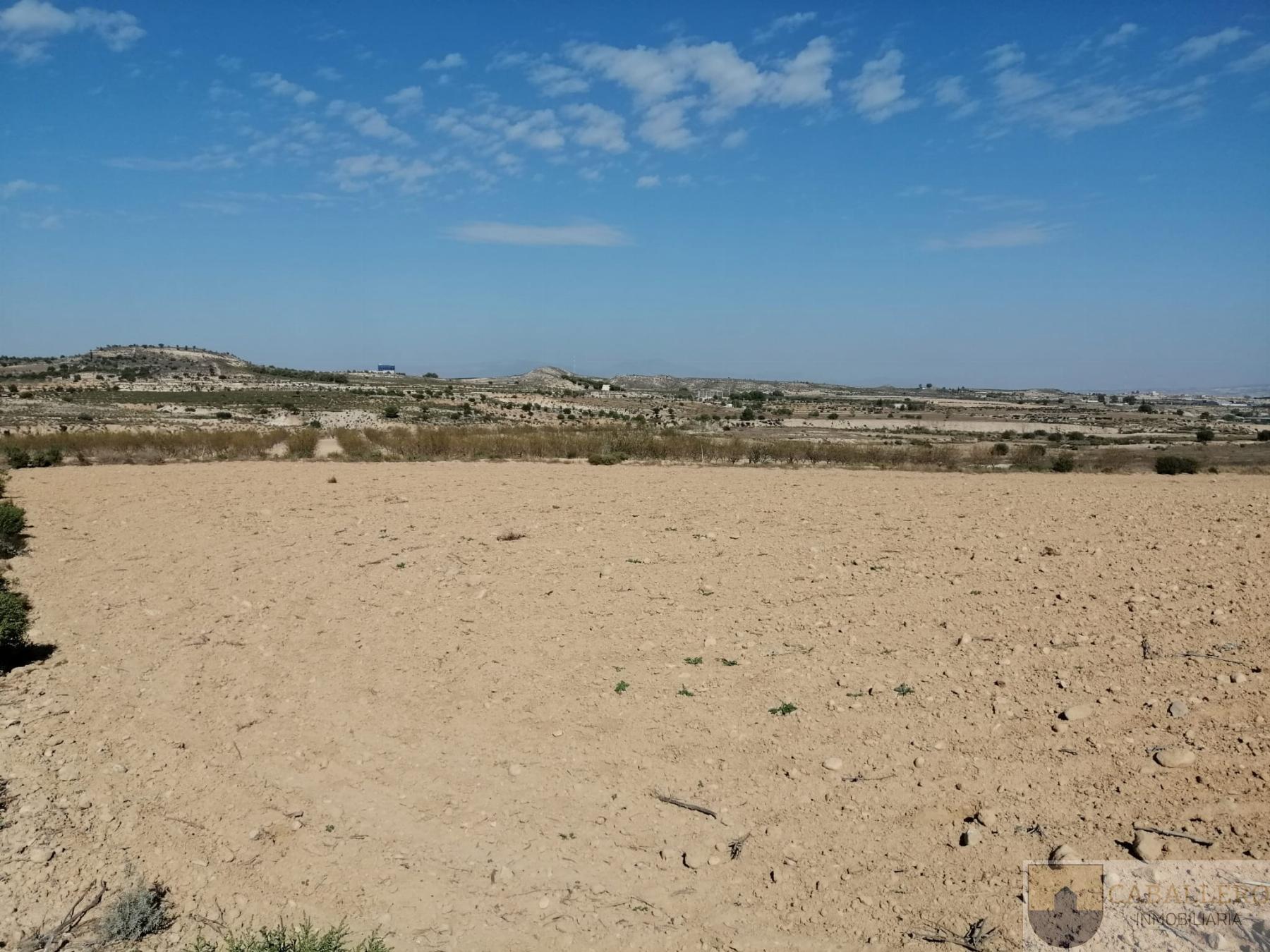 Venta de terreno en Cañada Hermosa