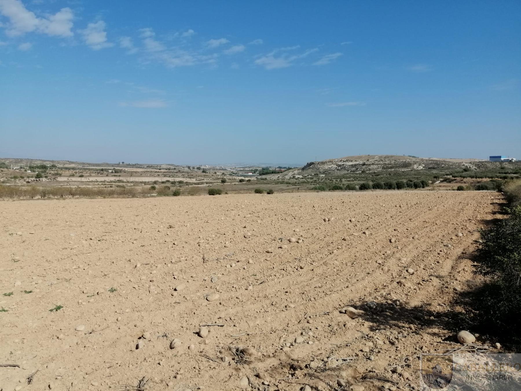 Venta de terreno en Cañada Hermosa