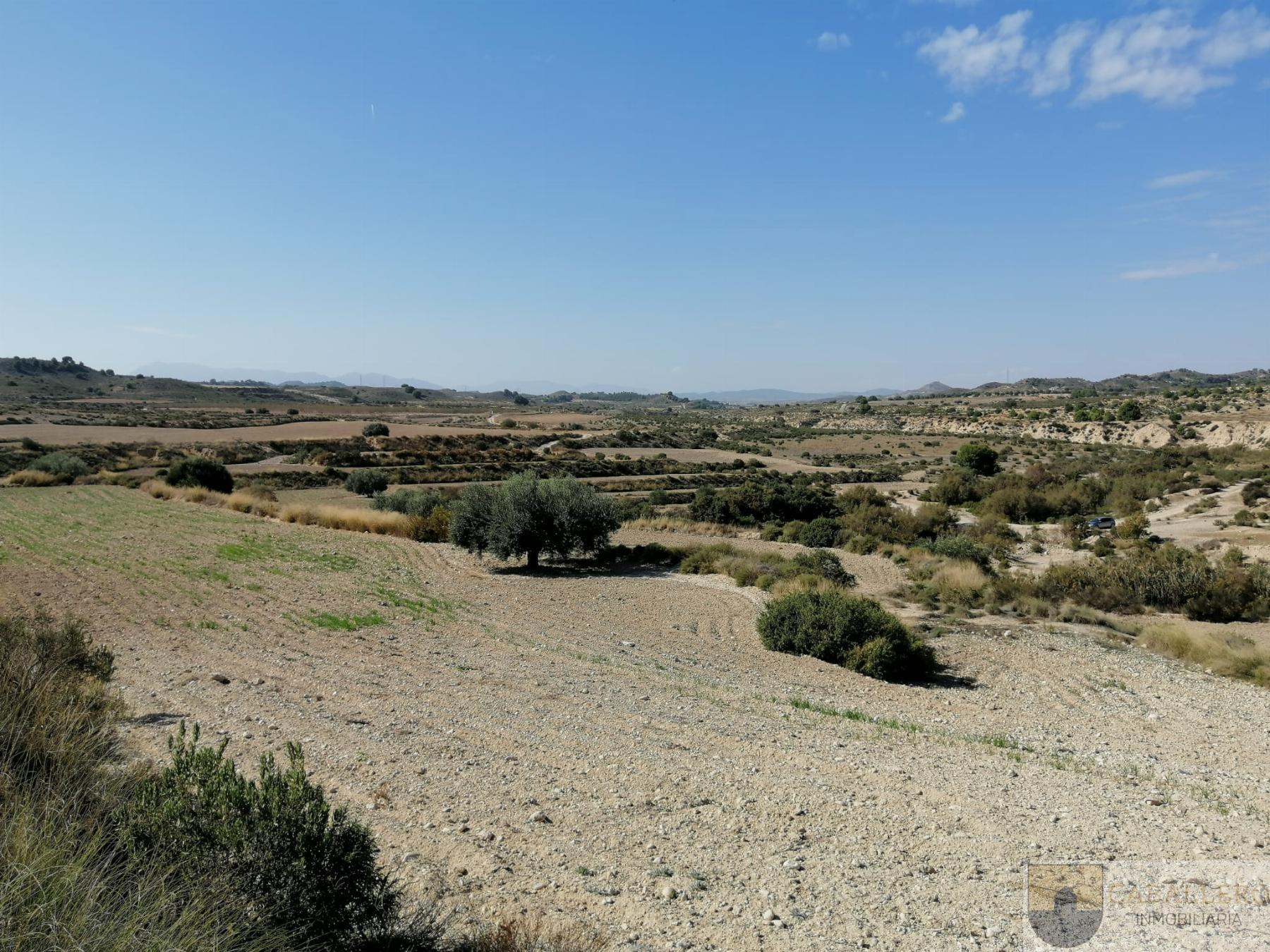 Venta de terreno en Cañada Hermosa