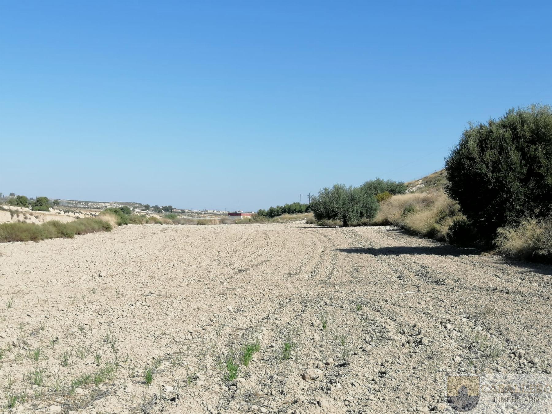 Venta de terreno en Cañada Hermosa