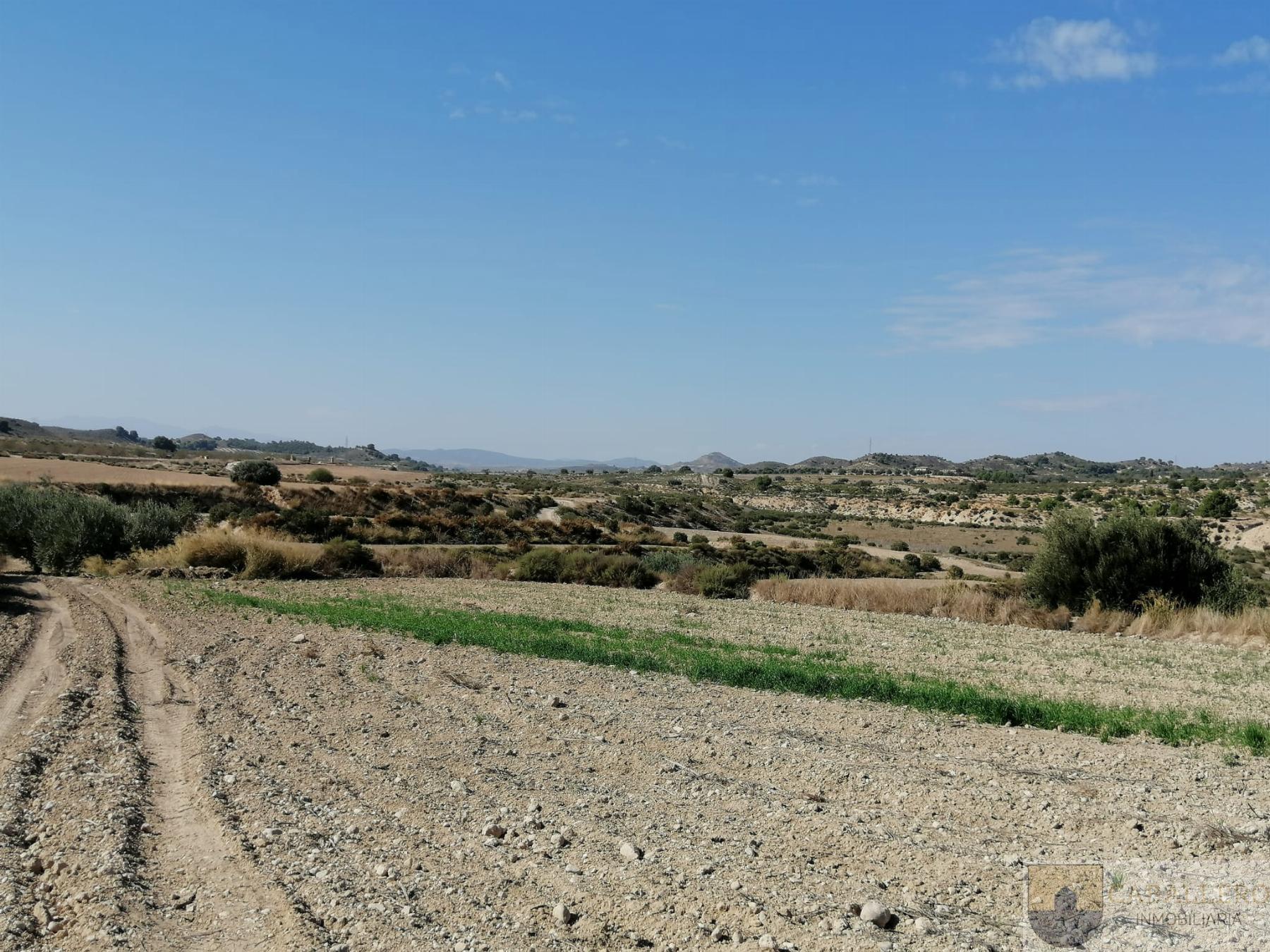 Venta de terreno en Cañada Hermosa
