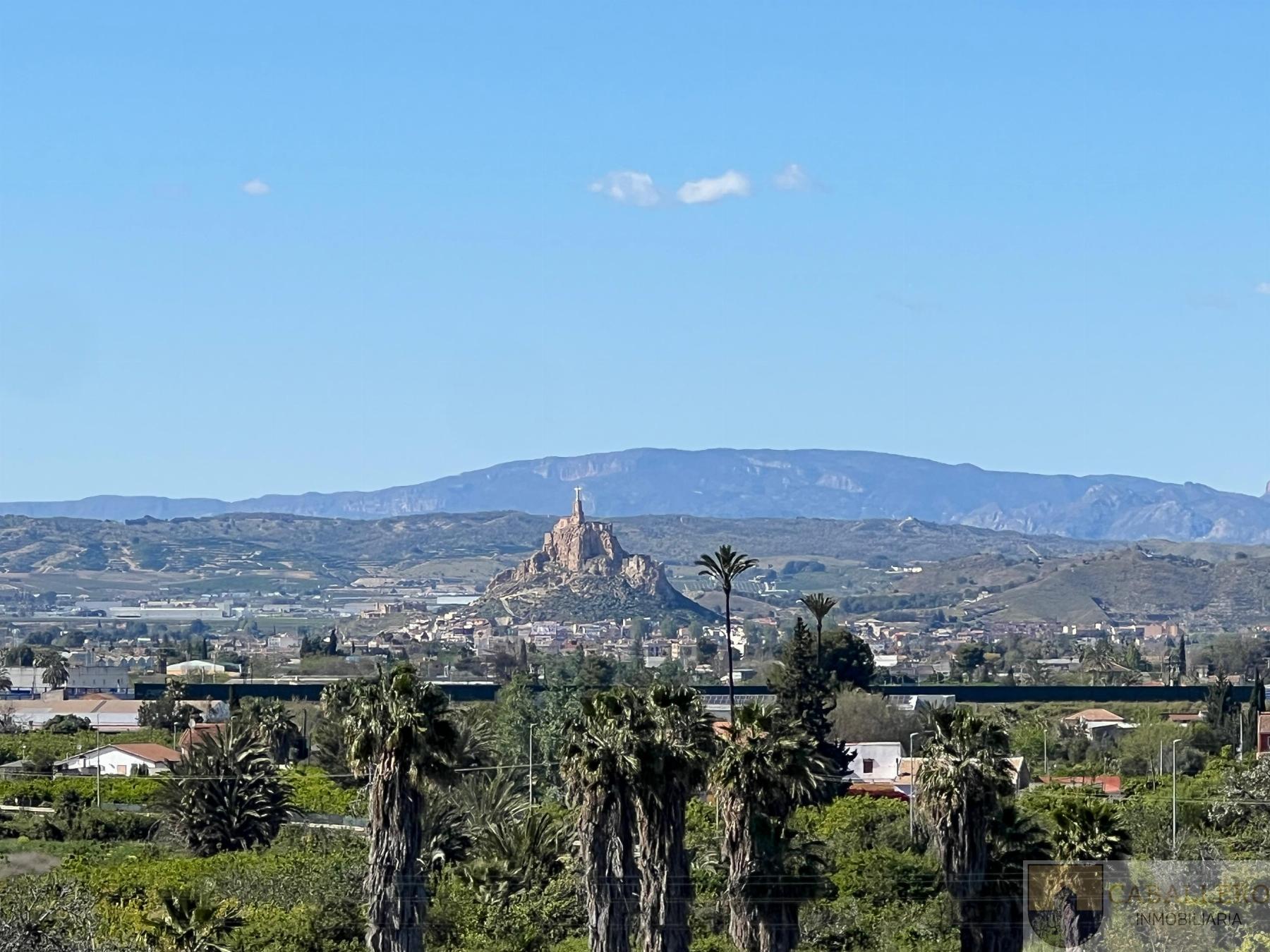 For sale of penthouse in Murcia