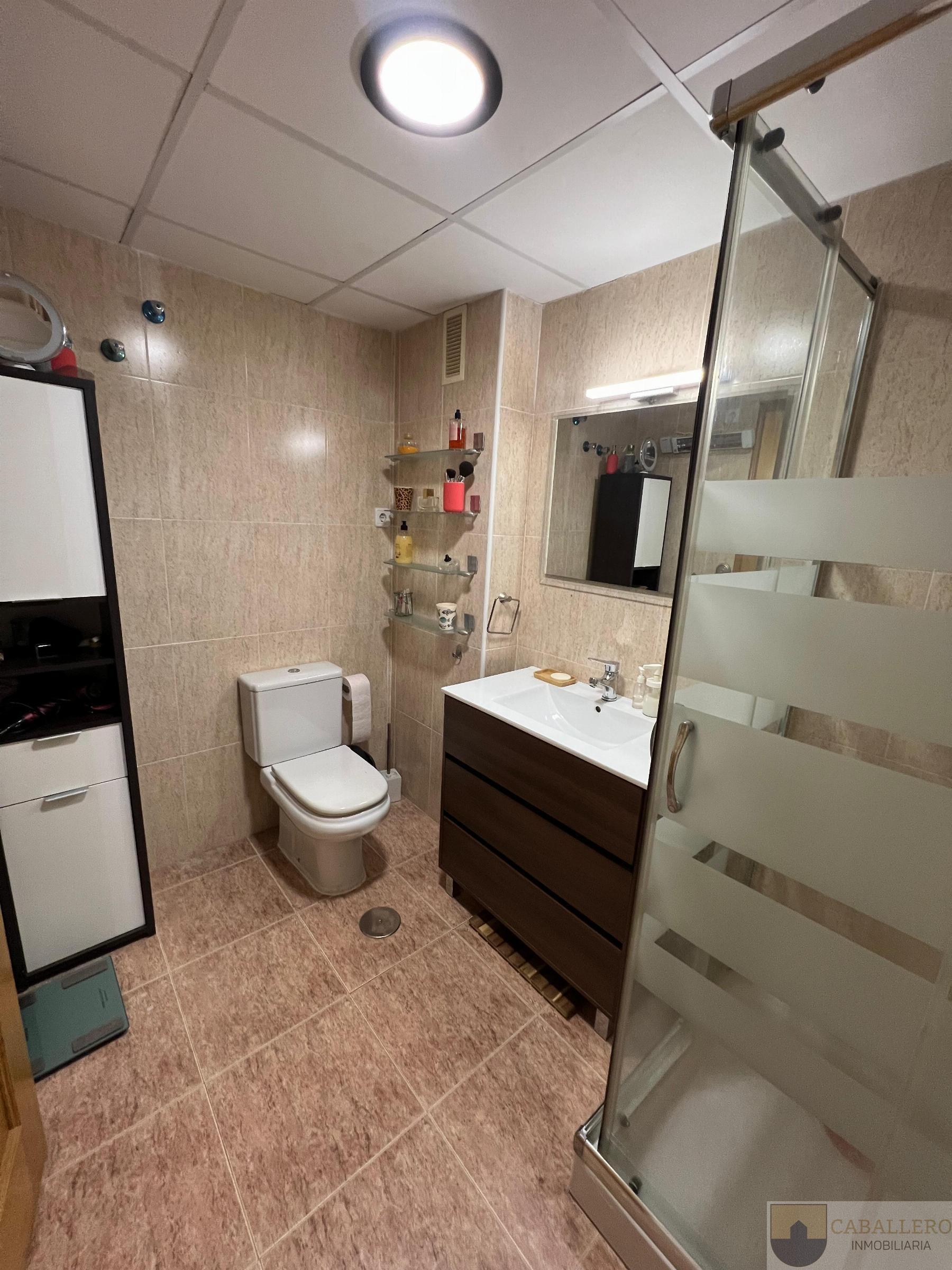 For sale of penthouse in Murcia