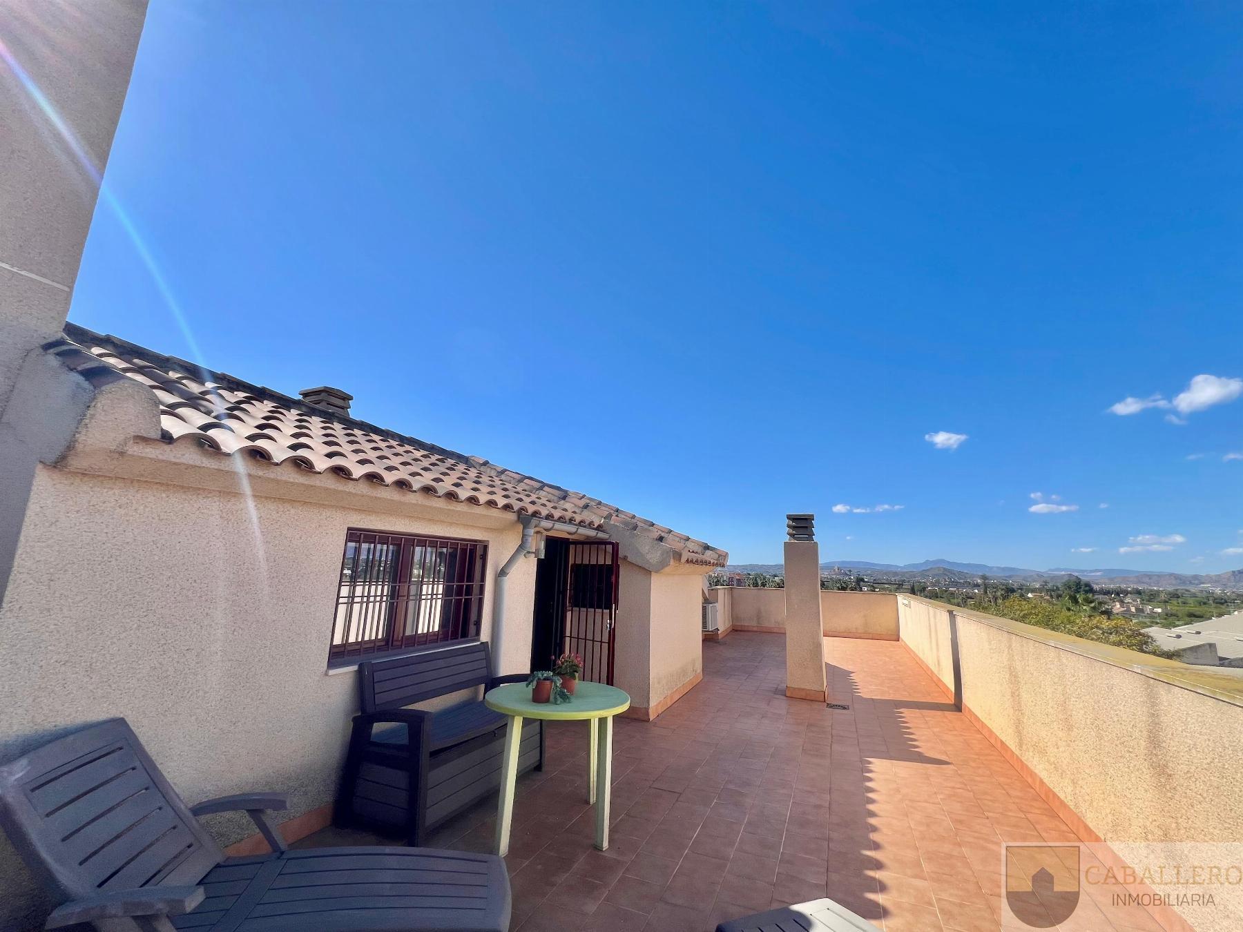 For sale of penthouse in Murcia