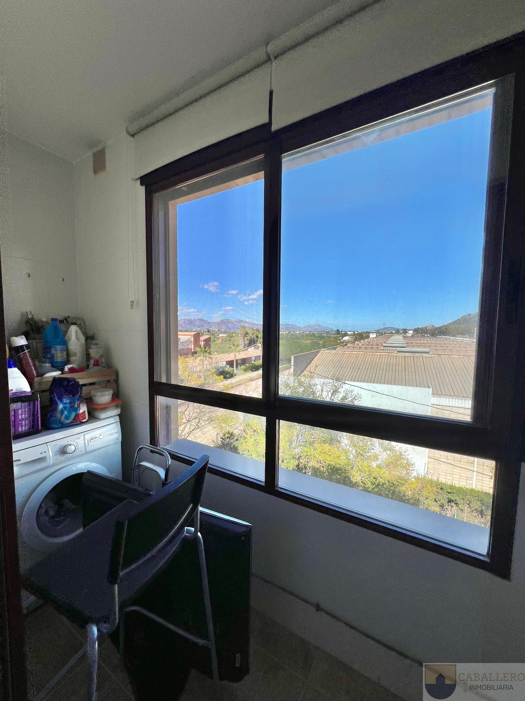 For sale of penthouse in Murcia