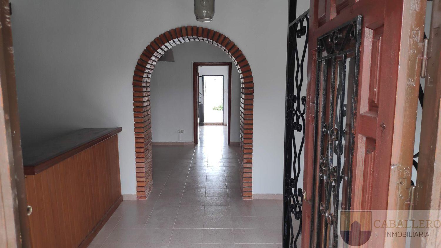 Venta de chalet en Los Martinez del Puerto