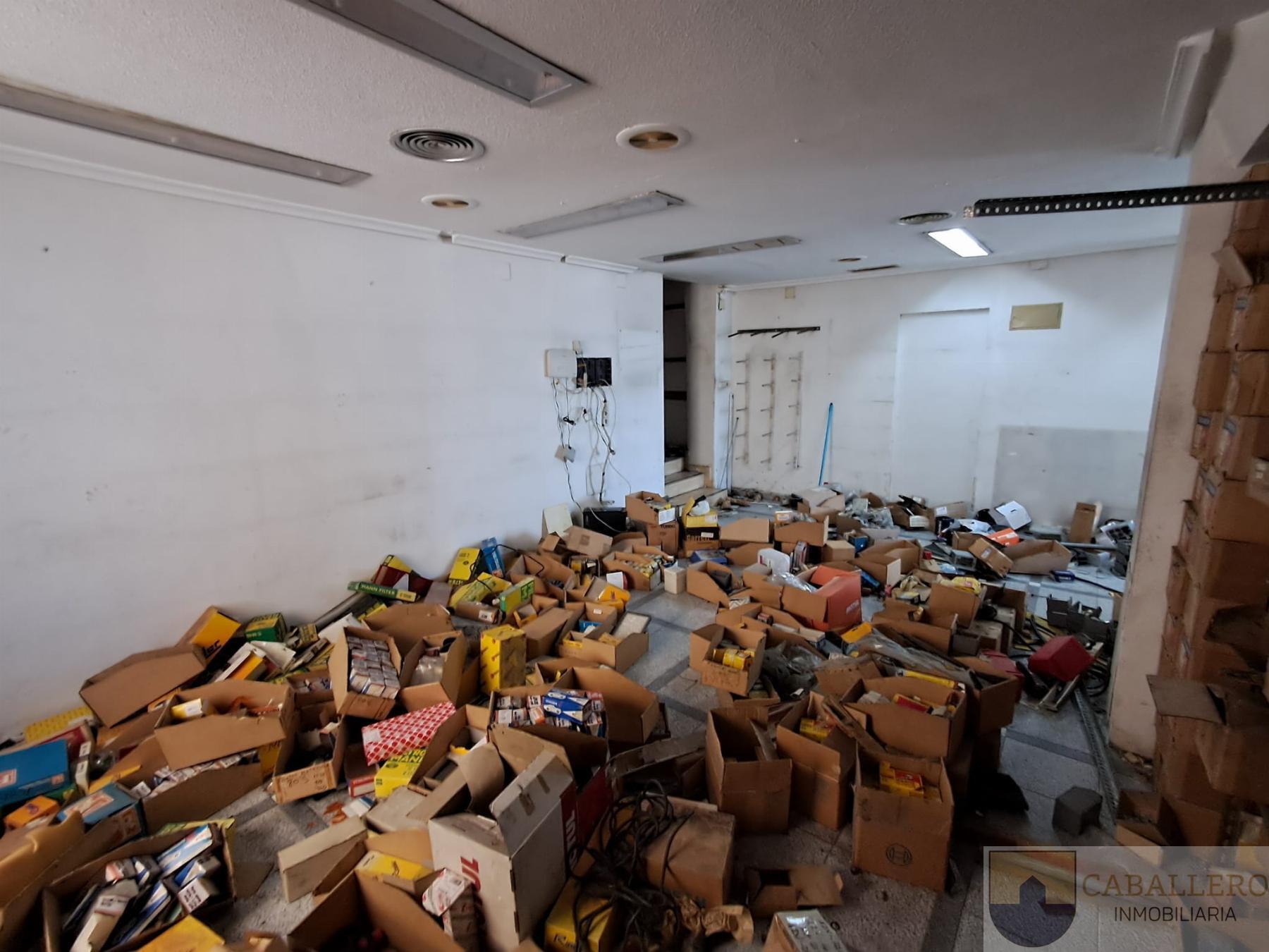 Venta de local en Murcia