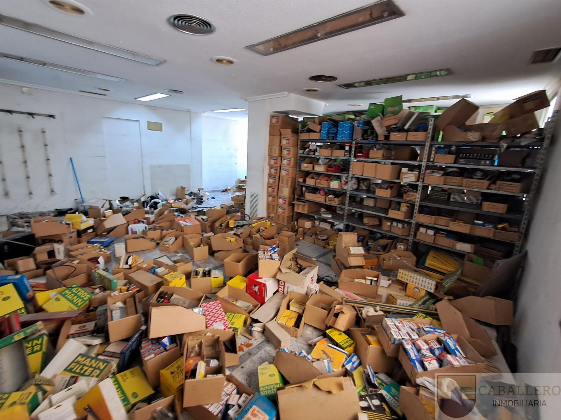 Venta de local en Murcia