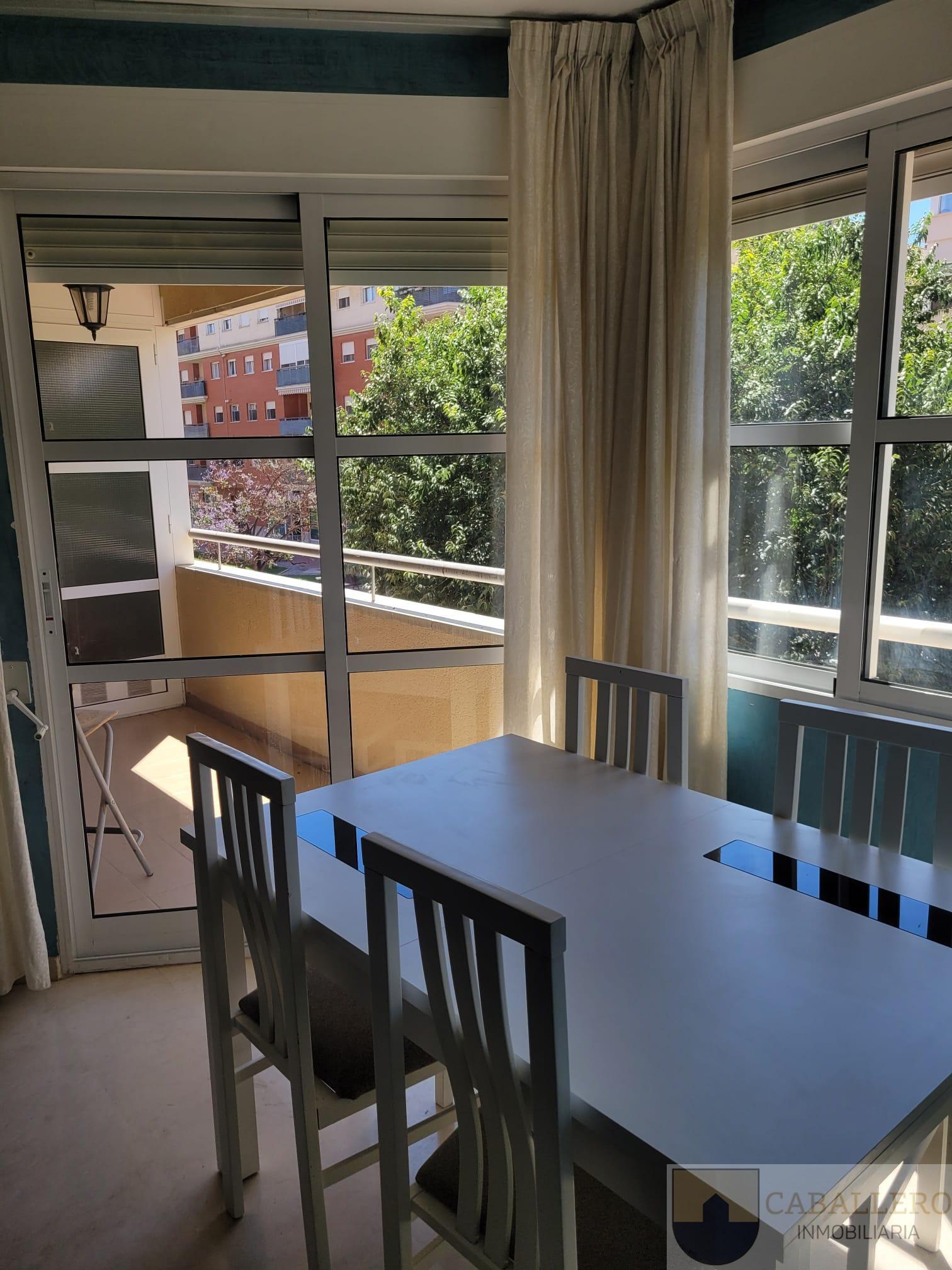 For rent of flat in Murcia