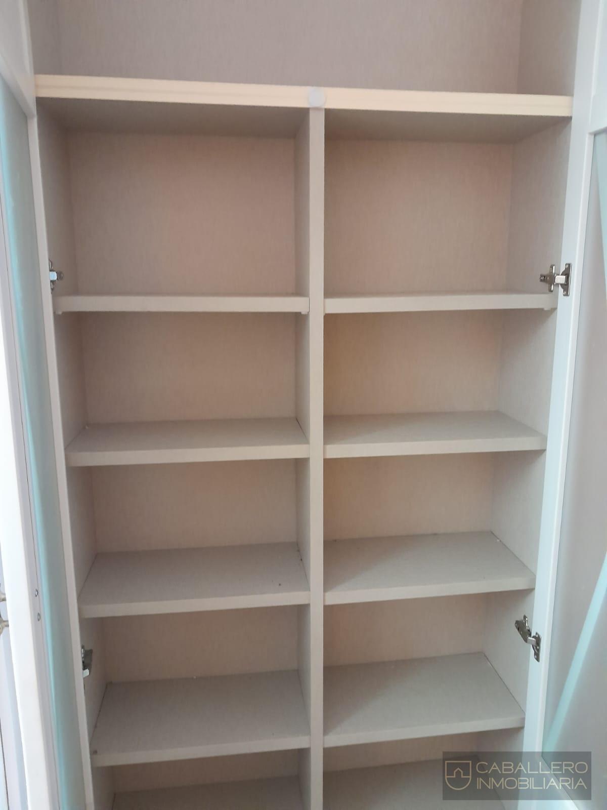 For sale of flat in Murcia