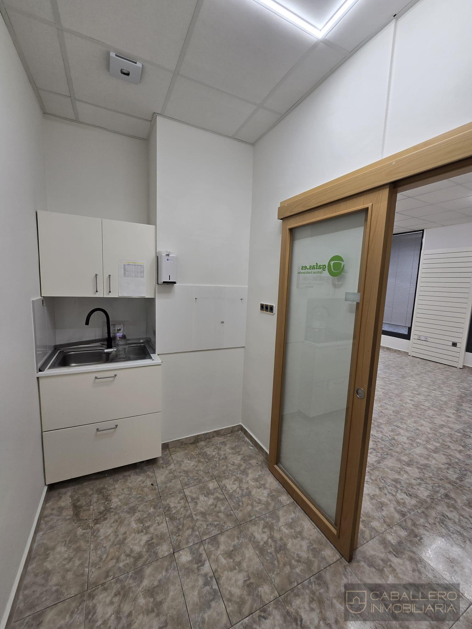 Venta de local en Murcia