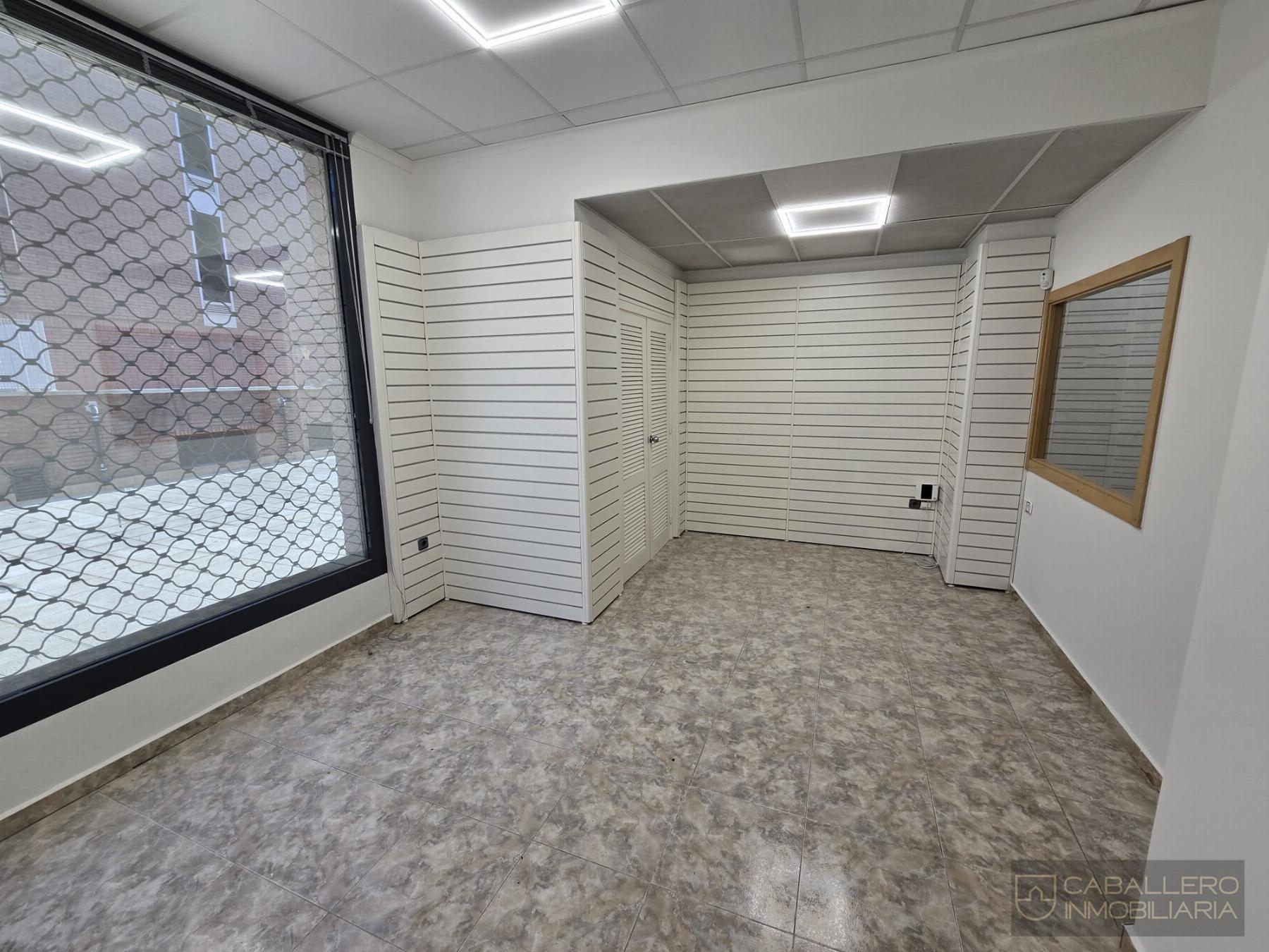 Venta de local en Murcia