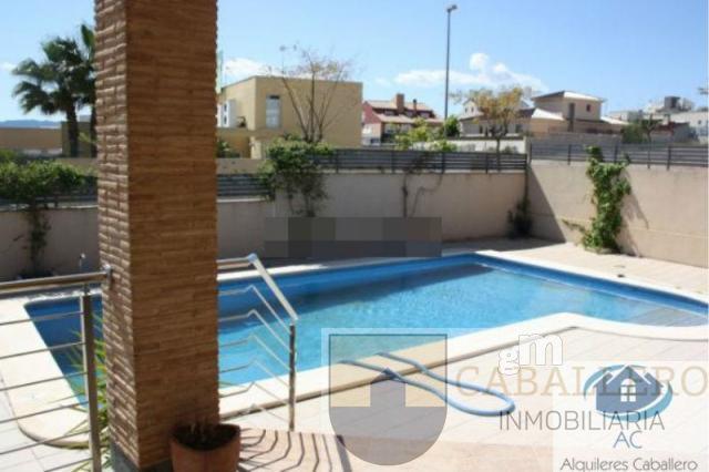 For sale of chalet in Murcia