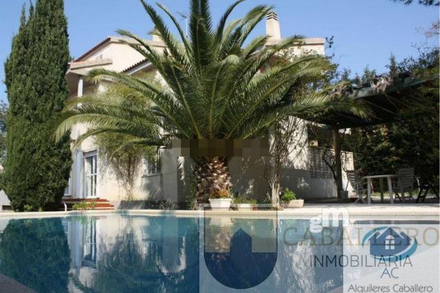 For sale of chalet in Murcia