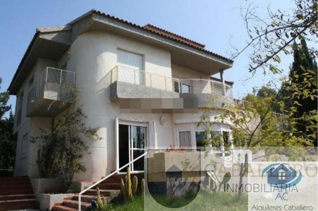 For sale of chalet in Murcia