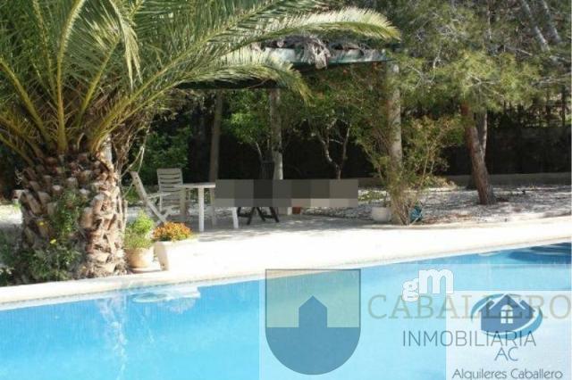 For sale of chalet in Murcia