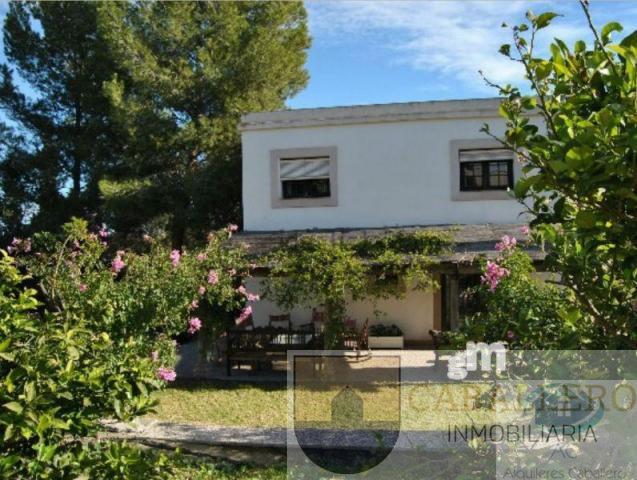 For sale of chalet in Murcia