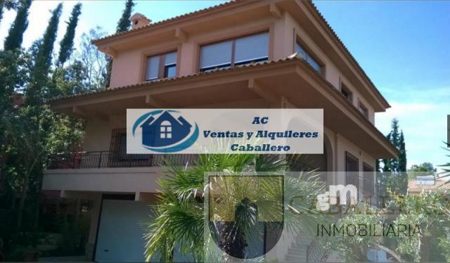 For sale of chalet in Murcia