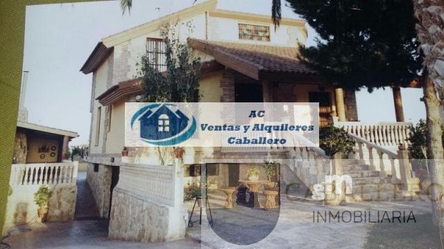 For sale of chalet in Murcia