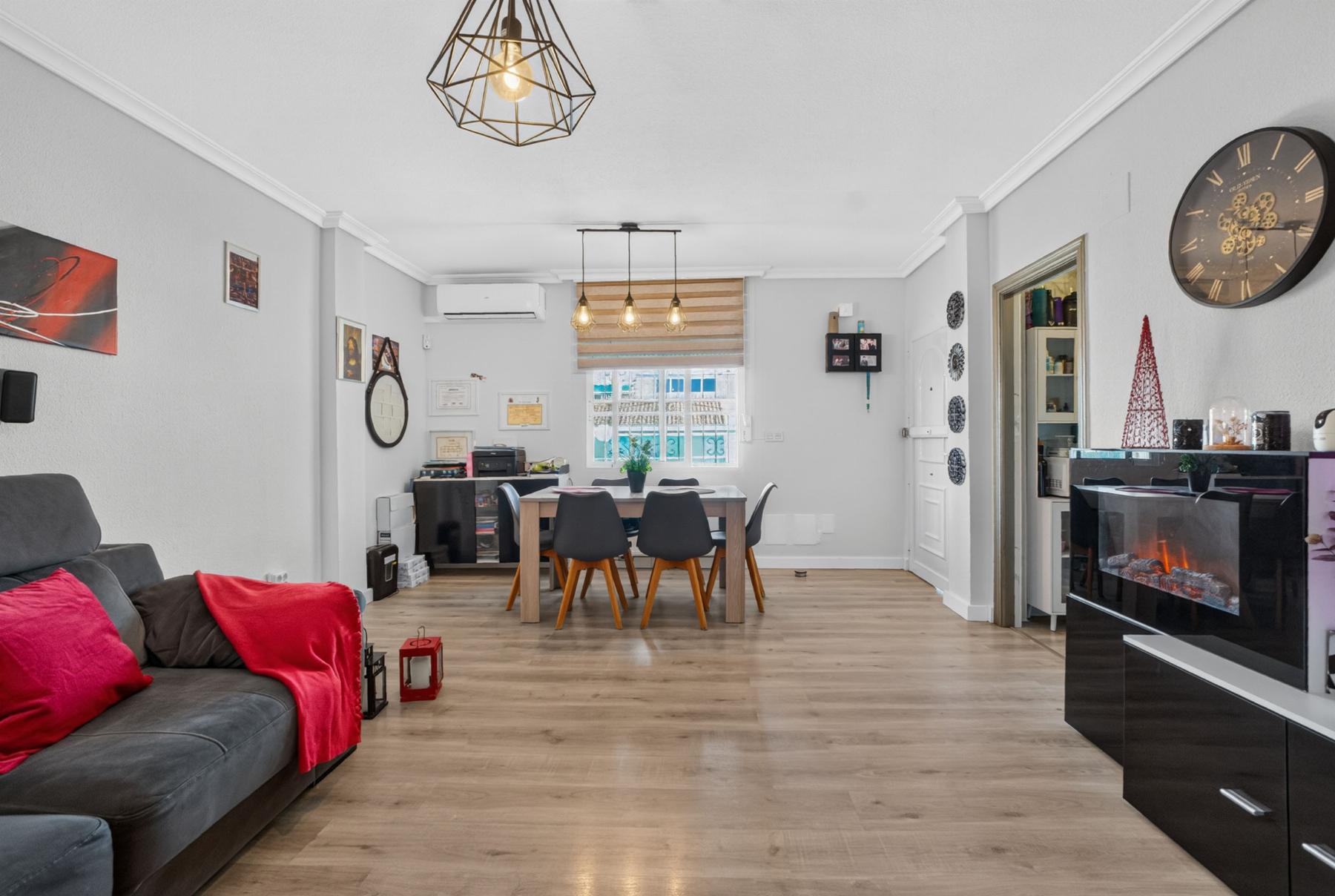 Venta de chalet en Orihuela Costa