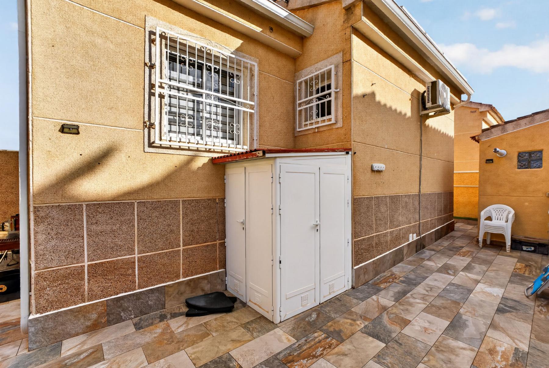 Venta de chalet en Orihuela Costa