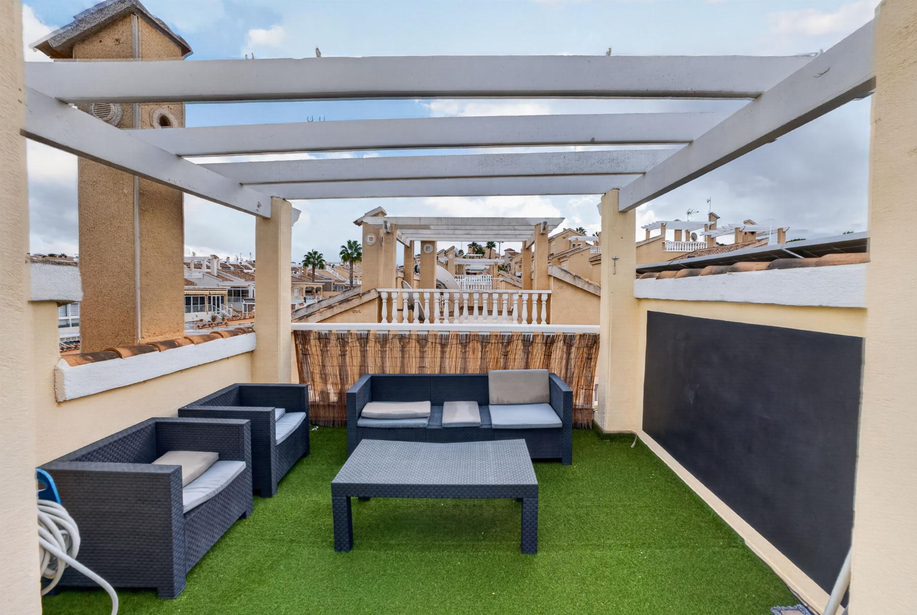 Venta de chalet en Orihuela Costa