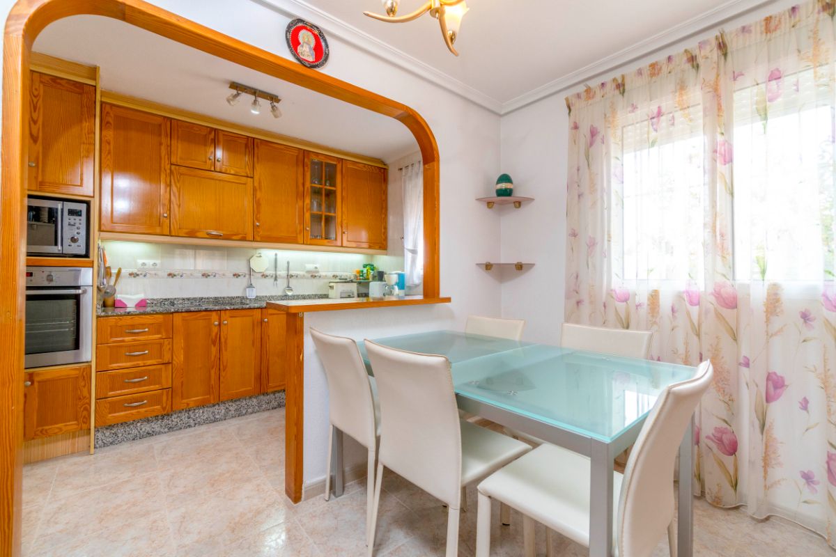 For sale of chalet in Orihuela Costa