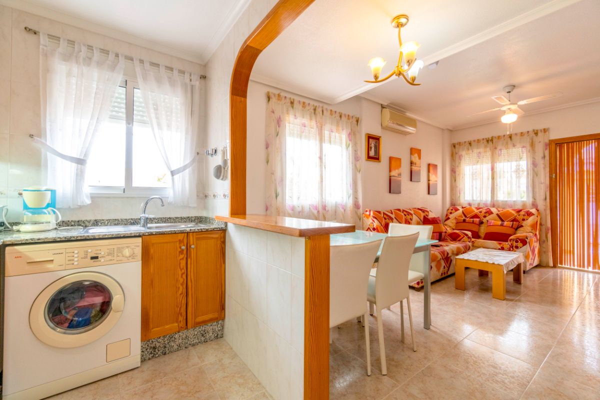 For sale of chalet in Orihuela Costa