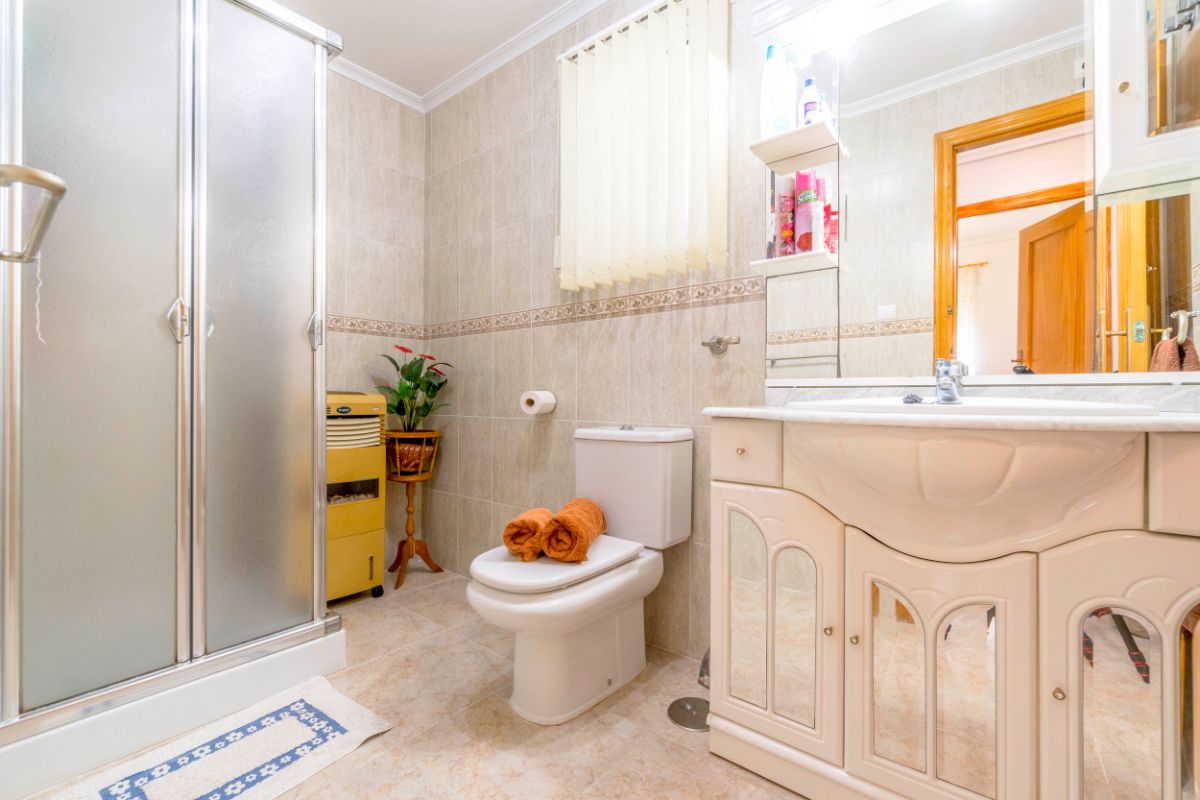For sale of chalet in Orihuela Costa