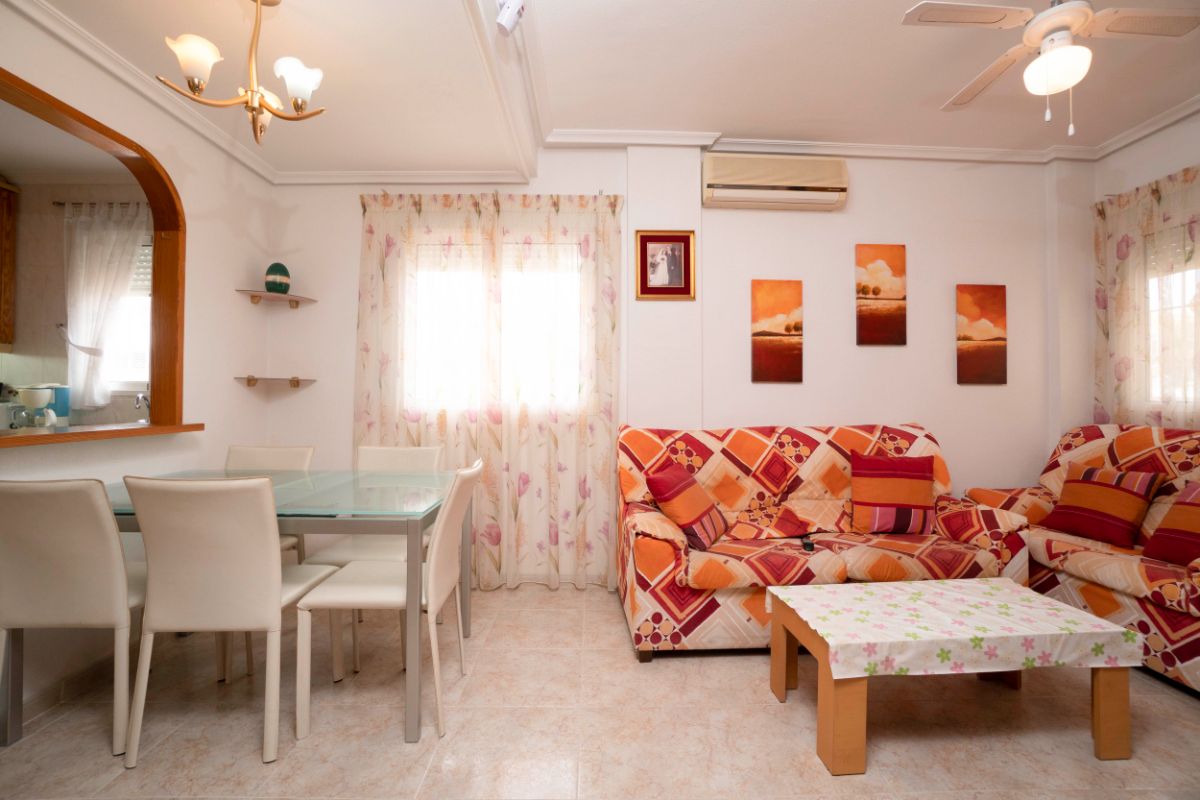 For sale of chalet in Orihuela Costa