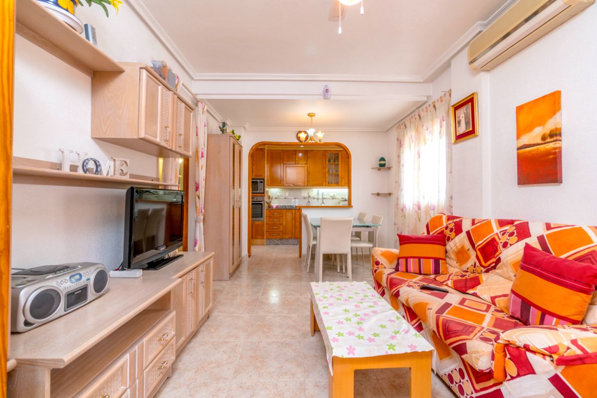 For sale of chalet in Orihuela Costa