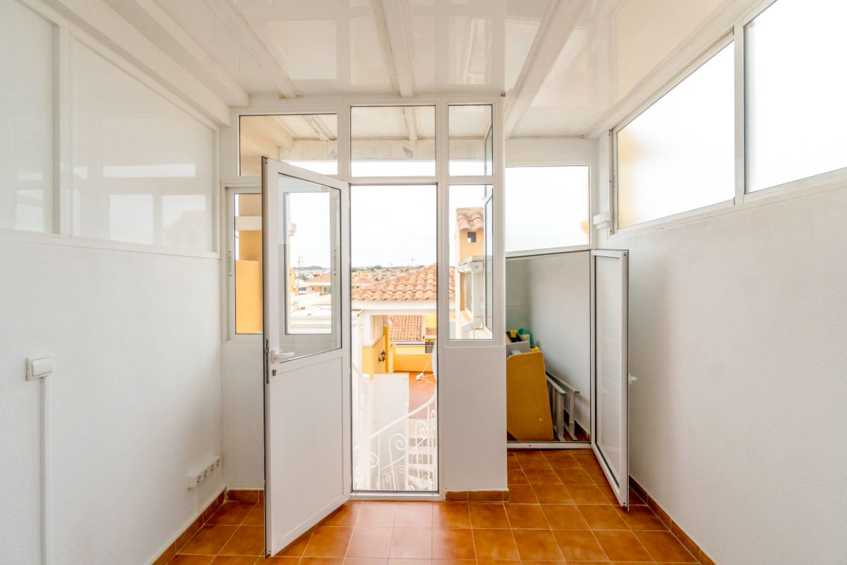 For sale of chalet in Orihuela Costa