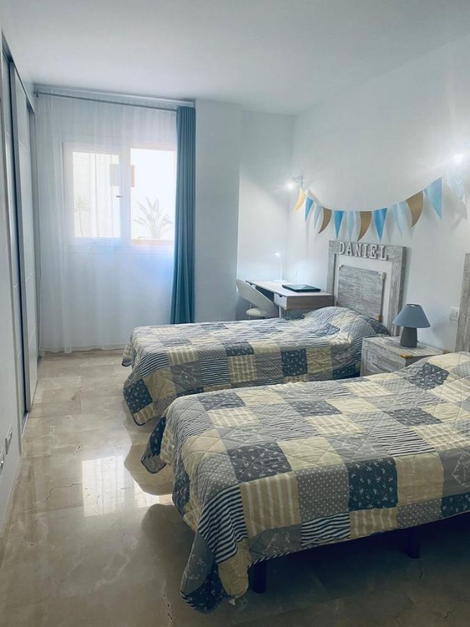 Til salg fra lejlighed i Orihuela Costa