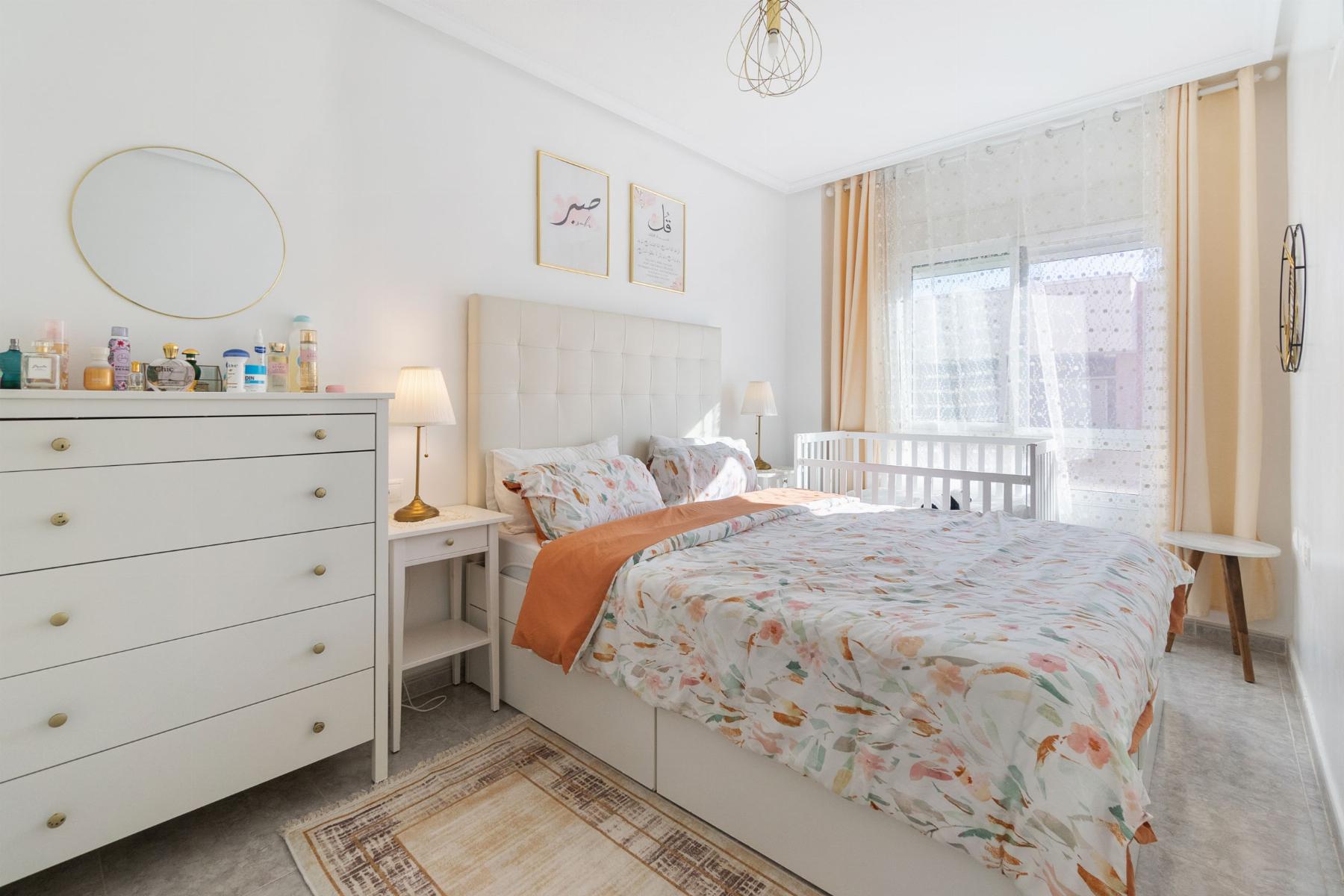 For sale of apartment in Los Montesinos