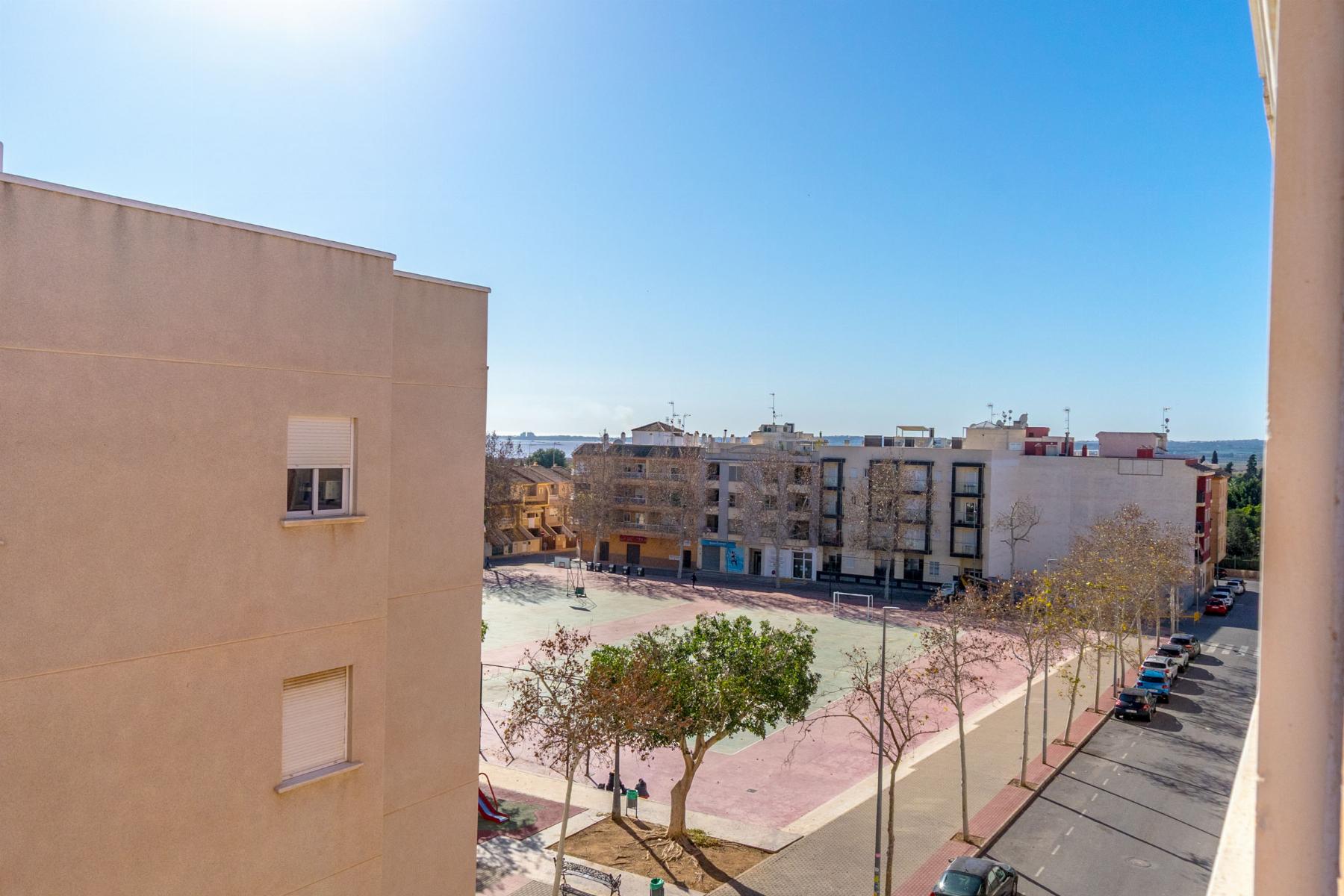 For sale of apartment in Los Montesinos