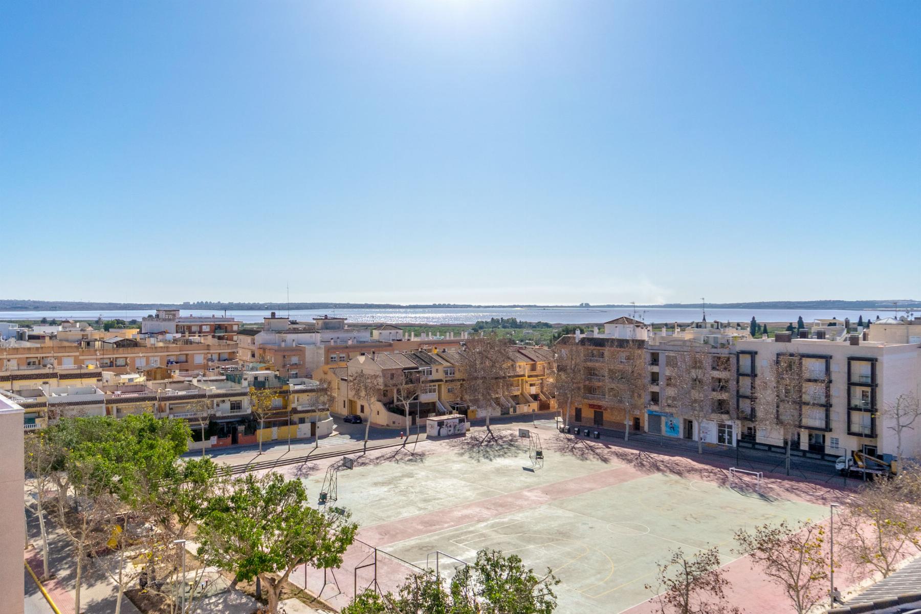 For sale of apartment in Los Montesinos