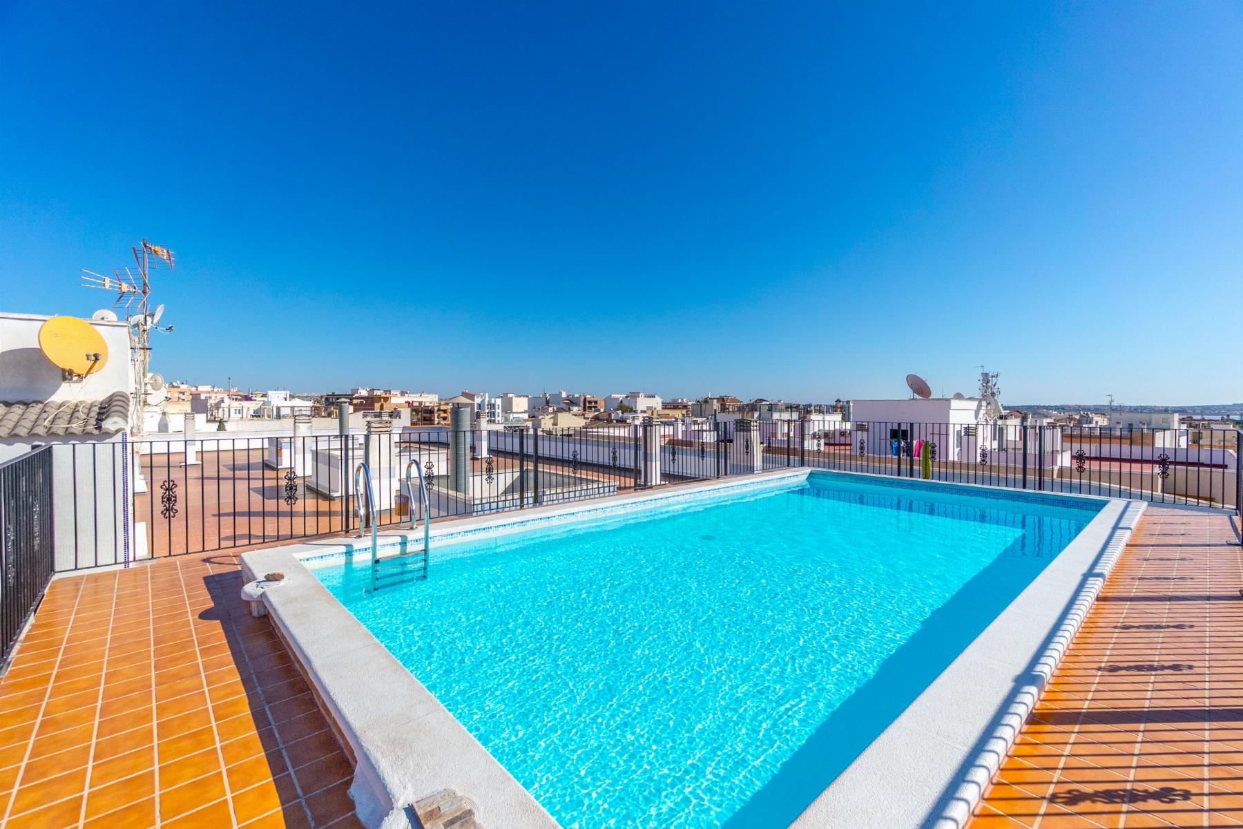For sale of apartment in Los Montesinos