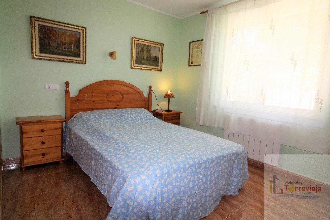 Venta de chalet en Torrevieja