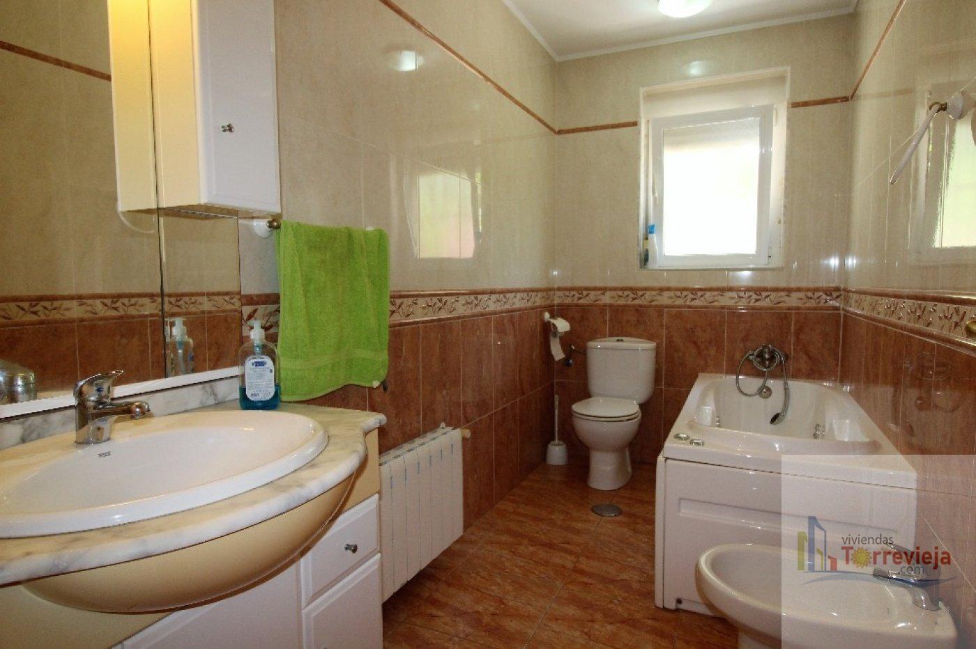 Venta de chalet en Torrevieja