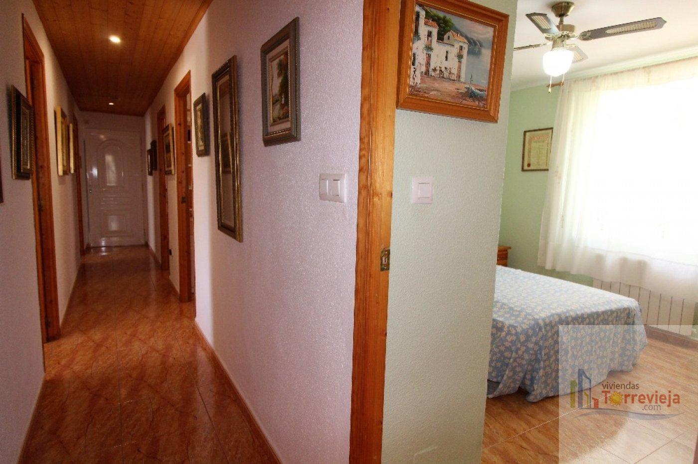 Venta de chalet en Torrevieja