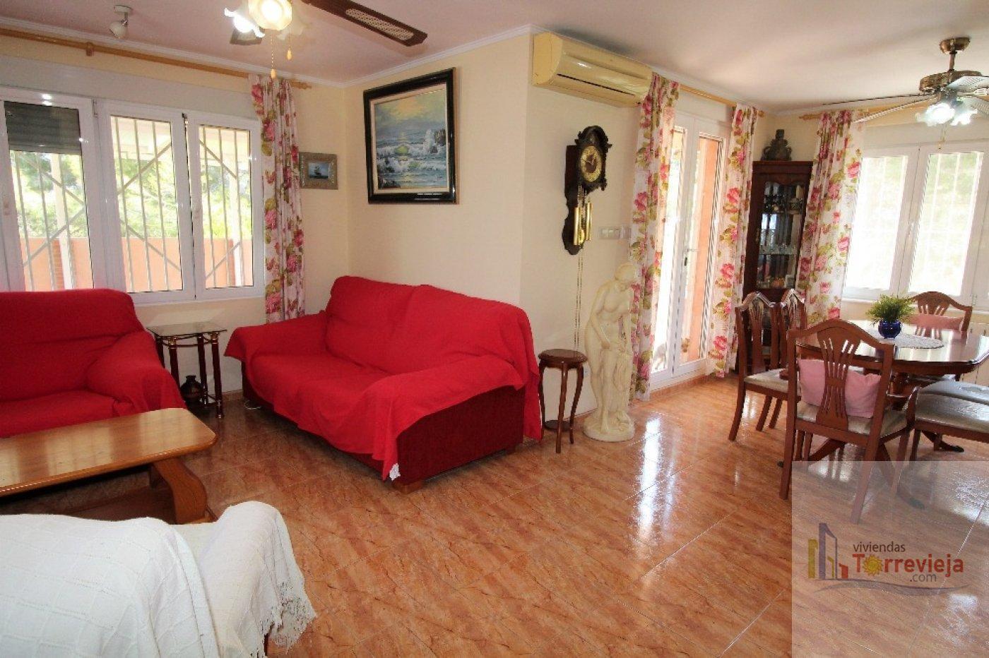 Venta de chalet en Torrevieja