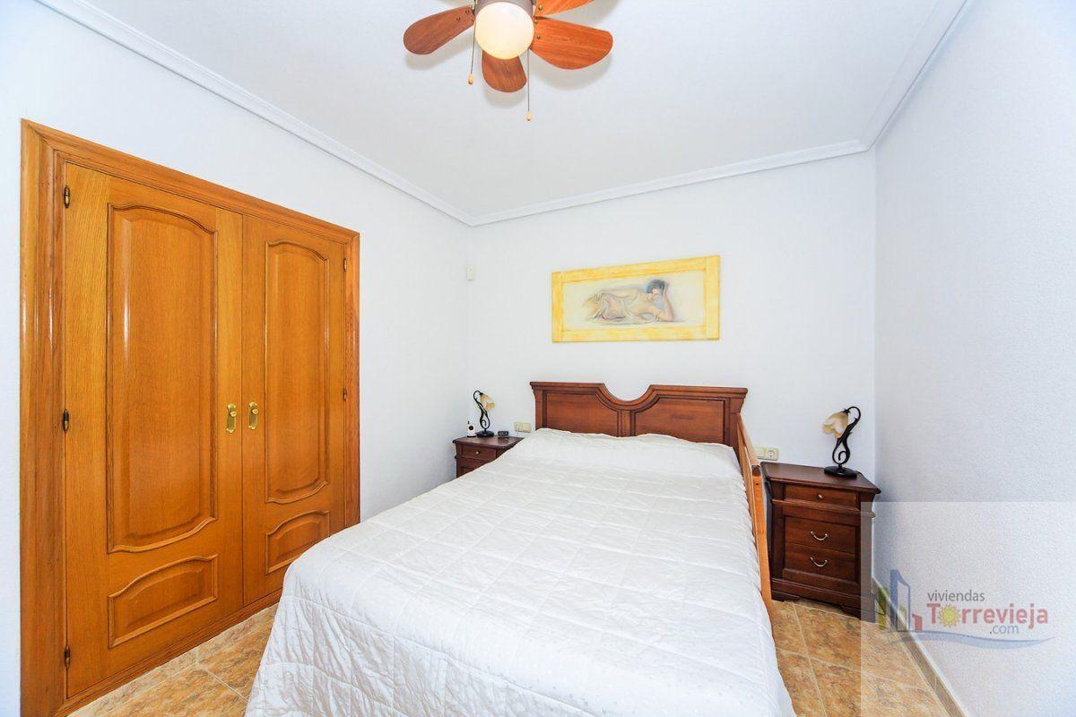 Venta de chalet en Torrevieja