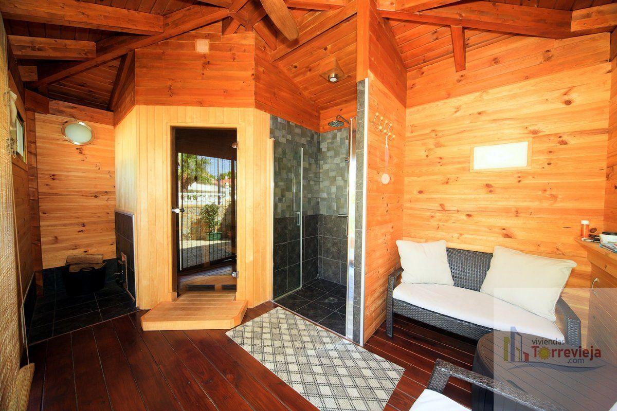 Venta de chalet en Torrevieja