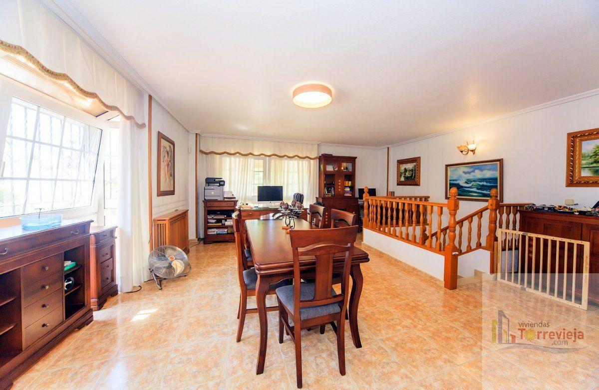 Venta de chalet en Torrevieja