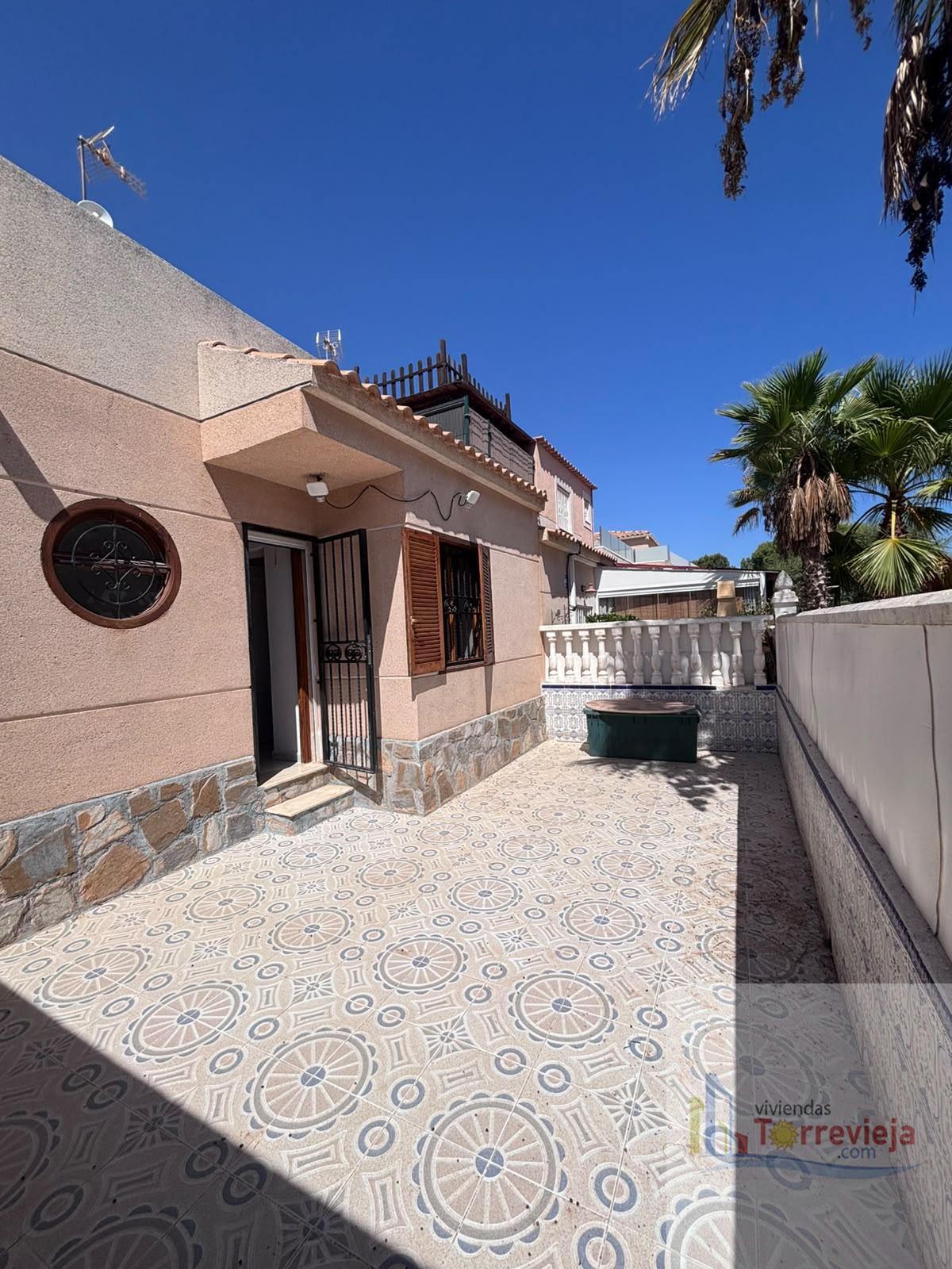 Alquiler de chalet en Torrevieja