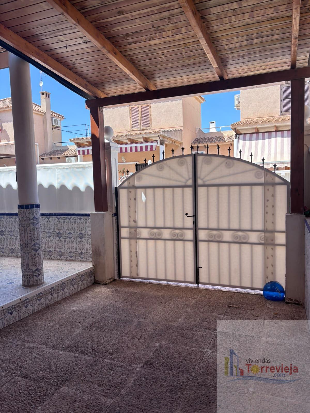 Alquiler de chalet en Torrevieja