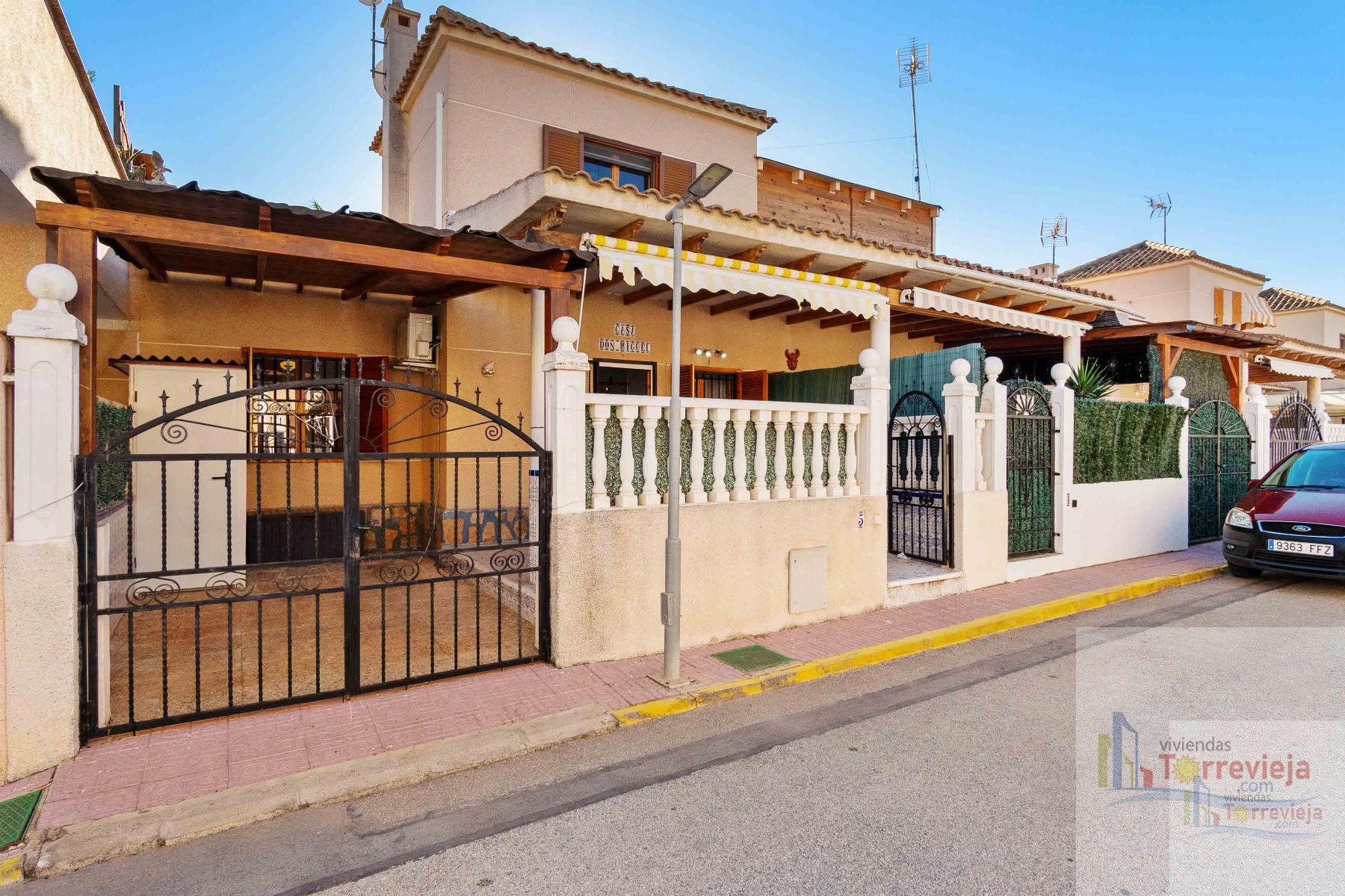 Alquiler de chalet en Torrevieja