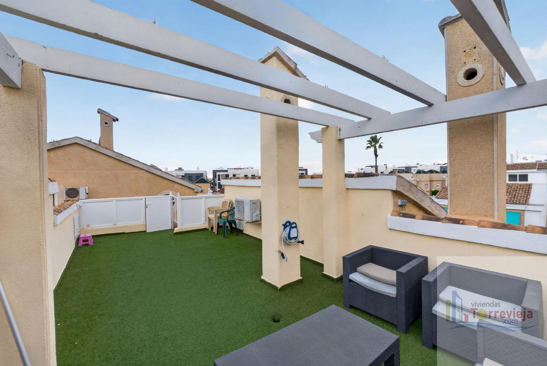 Venta de chalet en Orihuela Costa
