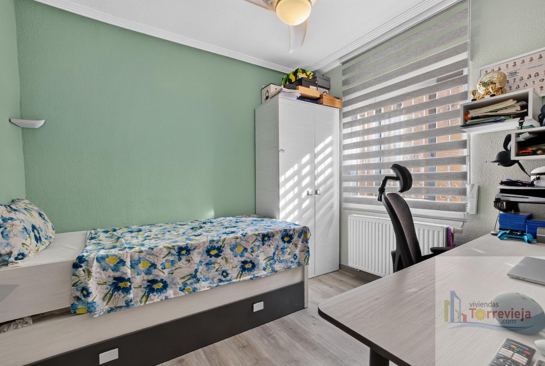 Venta de chalet en Orihuela Costa
